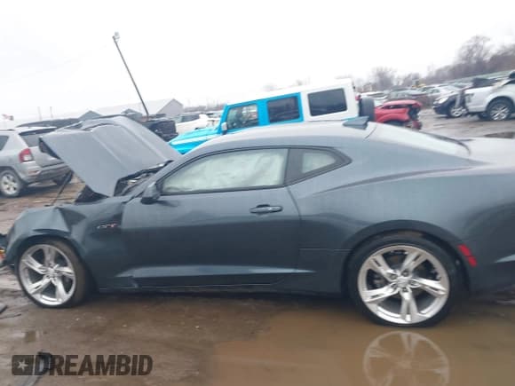 ✅ 2023 Chevrolet Camaro LT1 • VIN: 1G1FF1R79P0146317 • Лот: 41888601. Опубликован ранее на IAAI с пробегом 8 176 миль. Бесплатный доступ к архиву аукционных продаж из США и подробный отчёт об истории автомобиля на DreamBid. Изображение 14.