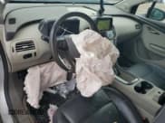 ✅ 2013 Chevrolet Volt • VIN: 1G1RH6E49DU134074 • Lot: 82249094. Wystawiony na Copart z przebiegiem 96 260 mil. Bezpłatny archiwum sprzedaży aukcyjnych z USA i szczegółowy raport historii pojazdu na DreamBid. Zdjęcie 8.