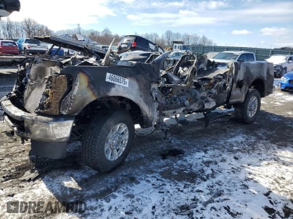 ✅ 2021 Ford F-250 XL • VIN: 1FT7X2BN4MEC84191 • Lot: 46066575. Wystawiony na Copart z przebiegiem Nie podano. Bezpłatny archiwum sprzedaży aukcyjnych z USA i szczegółowy raport historii pojazdu na DreamBid. Zdjęcie 1.