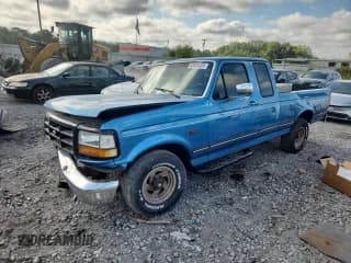 ✅ 1992 Ford F-150 S • VIN: 1FTEX15Y3NKA64552 • Lot: 63804505. Listed on Copart with 159,770 mi. Free auction sales archive from the USA and detailed vehicle history report at DreamBid. Image 1.