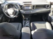 ✅ 2018 Toyota RAV4 XLE • VIN: 2T3RFREV3JW774612 • Лот: 91509695. Опубликован ранее на Copart с пробегом 84 353 миль. Бесплатный доступ к архиву аукционных продаж из США и подробный отчёт об истории автомобиля на DreamBid. Изображение 8.