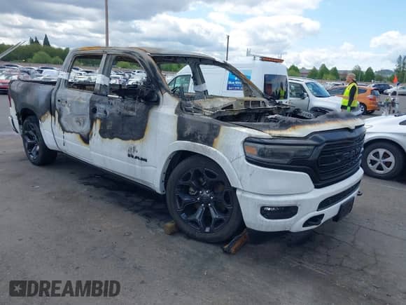 2023 Ram 1500 Limited с VIN 1C6SRFHT9PN602190, выставлен на аукционе IAAI как лот 42090395 с пробегом Не указан миль и . История ставок и продаж доступна на DreamBid. Изображение 1.