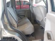 ✅ 2003 Jeep Liberty Limited • VIN: 1J4GL58KX3W584850 • Лот: 42675386. Опубликован ранее на IAAI с пробегом 200 065 миль. Бесплатный доступ к архиву аукционных продаж из США и подробный отчёт об истории автомобиля на DreamBid. Изображение 8.