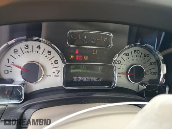 ✅ 2007 Ford Expedition Max Eddie Bauer • VIN: 1FMFK18517LA34592 • Lot: 61911515. Listed on Copart with 151,690 mi. Free auction sales archive from the USA and detailed vehicle history report at DreamBid. Image 9.