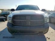 ✅ 2015 Ram 1500 ST • VIN: 1C6RR7FT0FS751630 • Lot: 84196435. Wystawiony na Copart z przebiegiem 159 179 mil. Bezpłatny archiwum sprzedaży aukcyjnych z USA i szczegółowy raport historii pojazdu na DreamBid. Zdjęcie 5.