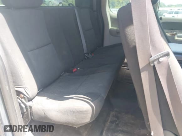 ✅ 2011 Chevrolet Silverado 2500HD Work Truck • VIN: 1GC2CVCG8BZ288161 • Лот: 43196216. Опубликован ранее на IAAI с пробегом 316 982 миль. Бесплатный доступ к архиву аукционных продаж из США и подробный отчёт об истории автомобиля на DreamBid. Изображение 8.