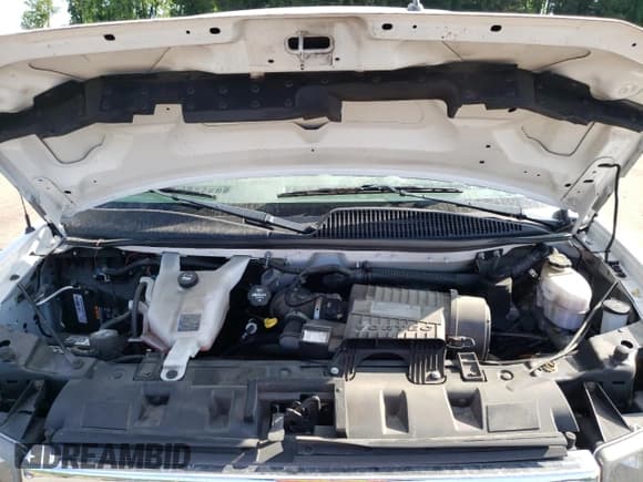 ✅ 2019 GMC Savana Cargo • VIN: 1GTW7AFGXK1316440 • Lot: 57411764. Listed on Copart with 60,298 mi. Free auction sales archive from the USA and detailed vehicle history report at DreamBid. Image 12.