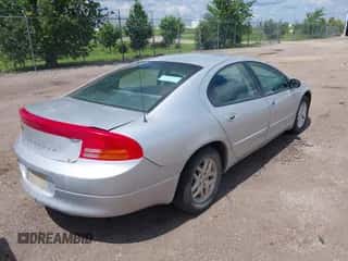 2003 Dodge Intrepid z VIN 2B3HD46R63H536067, wystawiony jako IAAI lot #42625516 z przebiegiem 335 953 mil mil oraz . Historia ofert i sprzedaży dostępna na DreamBid. Obrazek 4.