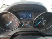 ✅ 2014 Ford Escape SE • VIN: 1FMCU0GX5EUC04972 • Lot: 56733355. Wystawiony na Copart z przebiegiem 141 675 mil. Bezpłatny archiwum sprzedaży aukcyjnych z USA i szczegółowy raport historii pojazdu na DreamBid. Zdjęcie 9.