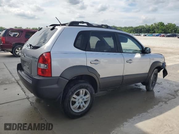 ✅ 2006 Hyundai Tucson GLS • VIN: KM8JN12D76U263904 • Лот: 60747175. Опубликован ранее на Copart с пробегом 256 616 миль. Бесплатный доступ к архиву аукционных продаж из США и подробный отчёт об истории автомобиля на DreamBid. Изображение 3.