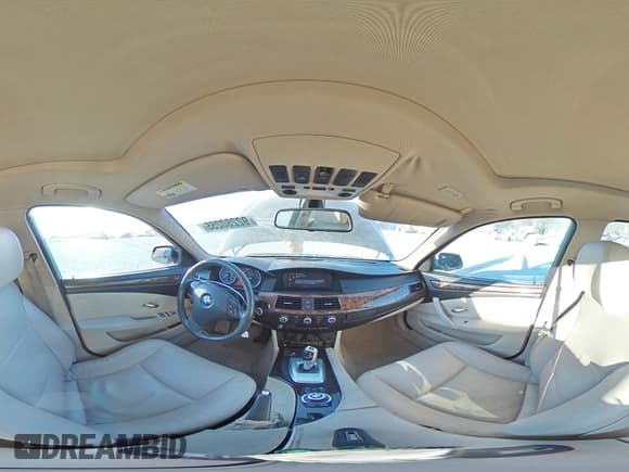 ✅ 2010 BMW 5 Series 535i xDrive • VIN: WBAPT7C54AC237982 • Лот: 92280255. Опубликован ранее на Copart с пробегом 177 341 миль. Бесплатный доступ к архиву аукционных продаж из США и подробный отчёт об истории автомобиля на DreamBid. Изображение 14.