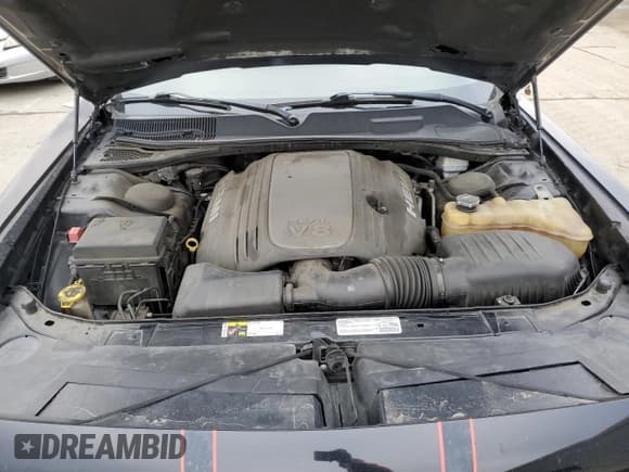 ✅ 2013 Dodge Challenger R/T Plus • VIN: 2C3CDYBT3DH631211 • Lot: 81296963. Wystawiony na Copart z przebiegiem 100 300 mil. Bezpłatny archiwum sprzedaży aukcyjnych z USA i szczegółowy raport historii pojazdu na DreamBid. Zdjęcie 11.