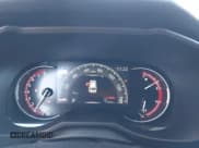 ✅ 2023 Toyota RAV4 LE • VIN: 2T3H1RFV3PC238729 • Lot: 43750403. Wystawiony na IAAI z przebiegiem 11 275 mil. Bezpłatny archiwum sprzedaży aukcyjnych z USA i szczegółowy raport historii pojazdu na DreamBid. Zdjęcie 7.