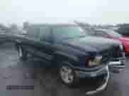 2004 Chevrolet Silverado 1500 Z71 with VIN 2GCEK13T541387408, listed as a IAAI auction lot 42353134 with 306,953 mi miles and . Bid and sale history available at DreamBid. Image 1.