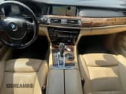 ✅ 2015 BMW 7 Series 750i xDrive • VIN: WBAYB6C5XFD965910 • Lot: 55407895. Listed on Copart with 173,486 mi. Free auction sales archive from the USA and detailed vehicle history report at DreamBid. Image 8.