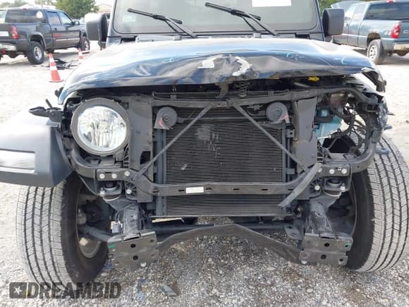 ✅ 2023 Jeep Wrangler Willys • VIN: 1C4HJXDN9PW678901 • Lot: 43449984. Wystawiony na IAAI z przebiegiem 63 501 mil. Bezpłatny archiwum sprzedaży aukcyjnych z USA i szczegółowy raport historii pojazdu na DreamBid. Zdjęcie 6.