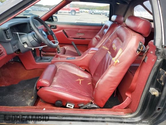 ✅ 1987 Ford Mustang • VIN: 1FABP40E4HF227990 • Lot: 73324394. Listed on Copart with 105,422 mi. Free auction sales archive from the USA and detailed vehicle history report at DreamBid. Image 7.