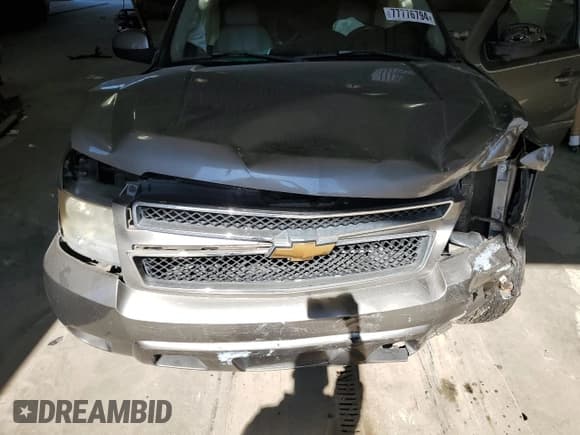 ✅ 2007 Chevrolet Suburban LT • VIN: 3GNFC16J97G197920 • Lot: 77776794. Wystawiony na Copart z przebiegiem Nie podano. Bezpłatny archiwum sprzedaży aukcyjnych z USA i szczegółowy raport historii pojazdu na DreamBid. Zdjęcie 12.