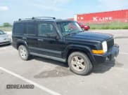 ✅ 2006 Jeep Commander • VIN: 1J8HG48K76C238097 • Lot: 42721101. Wystawiony na IAAI z przebiegiem 189 698 mil. Bezpłatny archiwum sprzedaży aukcyjnych z USA i szczegółowy raport historii pojazdu na DreamBid. Zdjęcie 1.