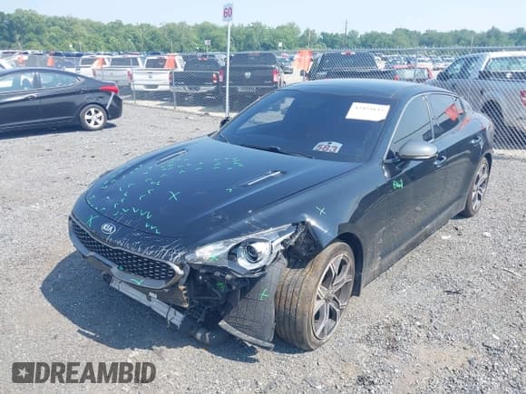 ✅ 2020 Kia Stinger GT-Line • VIN: KNAE15LA1L6077401 • Lot: 42494843. Listed on IAAI with 91,223 mi. Free auction sales archive from the USA and detailed vehicle history report at DreamBid. Image 2.