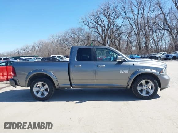 ✅ 2013 Ram 1500 Sport • VIN: 1C6RR7HT2DS530587 • Lot: 41742569. Listed on IAAI with 152,193 mi. Free auction sales archive from the USA and detailed vehicle history report at DreamBid. Image 14.