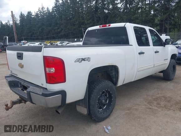 ✅ 2009 Chevrolet Silverado 2500HD LT • VIN: 1GCHK53K39F141856 • Лот: 42217779. Опубликован ранее на IAAI с пробегом 150 056 миль. Бесплатный доступ к архиву аукционных продаж из США и подробный отчёт об истории автомобиля на DreamBid. Изображение 4.