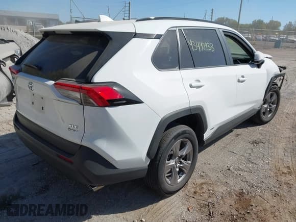 ✅ 2025 Toyota RAV4 Hybrid XLE • VIN: 4T3RWRFV2SU177001 • Lot: 43442933. Listed on IAAI with 20,513 mi. Free auction sales archive from the USA and detailed vehicle history report at DreamBid. Image 4.