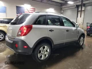 ✅ 2014 Chevrolet Captiva Sport LS • VIN: 3GNAL2EK1ES567097 • Lot: 88095045. Wystawiony na Copart z przebiegiem 87 623 mil. Bezpłatny archiwum sprzedaży aukcyjnych z USA i szczegółowy raport historii pojazdu na DreamBid. Zdjęcie 3.