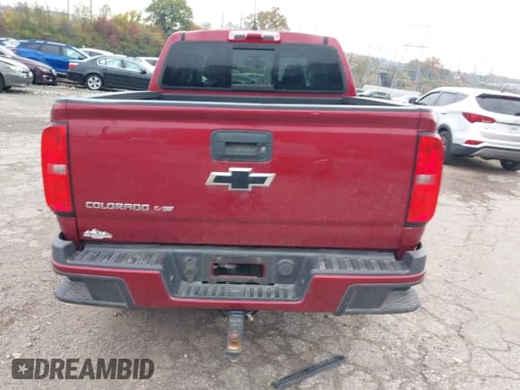 ✅ 2017 Chevrolet Colorado 4WD Z71 • VIN: 1GCGTDEN2H1268619 • Lot: 43586157. Listed on IAAI with 127,180 mi. Free auction sales archive from the USA and detailed vehicle history report at DreamBid. Image 17.