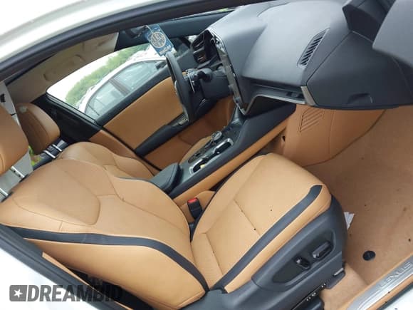 ✅ 2025 Lexus RZ 450e Premium • VIN: JTJAAAAB7SA028301 • Лот: 42518068. Опубликован ранее на IAAI с пробегом 1 244 миль. Бесплатный доступ к архиву аукционных продаж из США и подробный отчёт об истории автомобиля на DreamBid. Изображение 5.