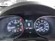 2017 Hyundai Santa Fe 2.4L с VIN 5NMZU3LB1HH007013, выставлен на аукционе IAAI как лот 43408165 с пробегом 102 139 миль миль и . История ставок и продаж доступна на DreamBid. Изображение 7.