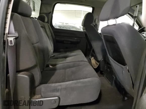 ✅ 2007 Chevrolet Silverado 2500HD 1LT • VIN: 1GCHK23K87F547286 • Лот: 92171725. Опубликован ранее на Copart с пробегом 183 666 миль. Бесплатный доступ к архиву аукционных продаж из США и подробный отчёт об истории автомобиля на DreamBid. Изображение 10.