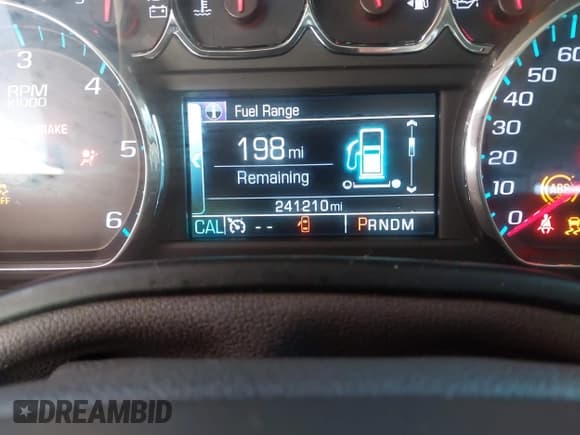 ✅ 2015 Chevrolet Suburban LTZ • VIN: 1GNSKKKC2FR509864 • Lot: 43233537. Wystawiony na IAAI z przebiegiem 241 210 mil. Bezpłatny archiwum sprzedaży aukcyjnych z USA i szczegółowy raport historii pojazdu na DreamBid. Zdjęcie 15.