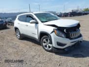 ✅ 2021 Jeep Compass Latitude • VIN: 3C4NJDBB6MT557478 • Lot: 43222716. Wystawiony na IAAI z przebiegiem 94 299 mil. Bezpłatny archiwum sprzedaży aukcyjnych z USA i szczegółowy raport historii pojazdu na DreamBid. Zdjęcie 1.