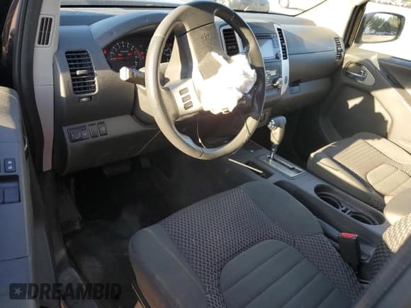 ✅ 2015 Nissan Frontier SV • VIN: 1N6AD0CU5FN730499 • Lot: 75128254. Wystawiony na Copart z przebiegiem 193 156 mil. Bezpłatny archiwum sprzedaży aukcyjnych z USA i szczegółowy raport historii pojazdu na DreamBid. Zdjęcie 8.