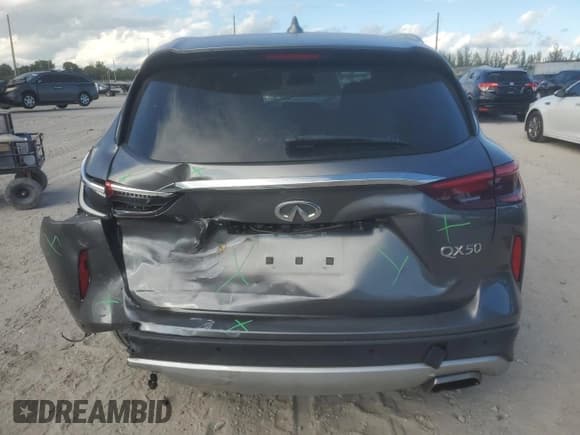 ✅ 2021 Infiniti QX50 Luxe • VIN: 3PCAJ5BA4MF106303 • Lot: 89464995. Wystawiony na Copart z przebiegiem 82 071 mil. Bezpłatny archiwum sprzedaży aukcyjnych z USA i szczegółowy raport historii pojazdu na DreamBid. Zdjęcie 6.