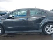 ✅ 2014 Chevrolet Volt • VIN: 1G1RE6E47EU136478 • Lot: 43315907. Wystawiony na IAAI z przebiegiem 129 417 mil. Bezpłatny archiwum sprzedaży aukcyjnych z USA i szczegółowy raport historii pojazdu na DreamBid. Zdjęcie 14.