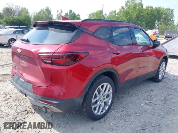 ✅ 2023 Chevrolet Blazer LT • VIN: 3GNKBJRSXPS161463 • Лот: 43007000. Опубликован ранее на IAAI с пробегом 34 620 миль. Бесплатный доступ к архиву аукционных продаж из США и подробный отчёт об истории автомобиля на DreamBid. Изображение 4.