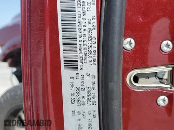 ✅ 2018 Ram 2500 Limited • VIN: 3C6UR5GL2JG309350 • Lot: 80466805. Wystawiony na Copart z przebiegiem 214 633 mil. Bezpłatny archiwum sprzedaży aukcyjnych z USA i szczegółowy raport historii pojazdu na DreamBid. Zdjęcie 13.