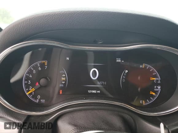 ✅ 2020 Jeep Grand Cherokee Altitude • VIN: 1C4RJFAG9LC294522 • Lot: 52925565. Listed on Copart with 121,962 mi. Free auction sales archive from the USA and detailed vehicle history report at DreamBid. Image 9.