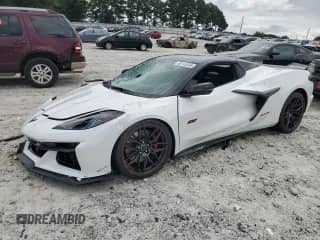 2023 Chevrolet Corvette 3LZ с VIN 1G1YF3D30P5700498, выставлен на аукционе Copart как лот 68145335 с пробегом 3 647 миль миль и Списание • Salvage title. История ставок и продаж доступна на DreamBid. Изображение 1.