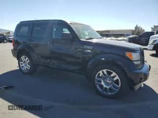 2007 Dodge Nitro R/T с VIN 1D8GT58677W627976, выставлен на аукционе Copart как лот 70620994 с пробегом 146 750 миль миль и Списание • Salvage title. История ставок и продаж доступна на DreamBid. Изображение 4.
