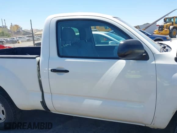 ✅ 2013 Toyota Tacoma • VIN: 5TFNX4CN2DX019176 • Lot: 42203236. Wystawiony na IAAI z przebiegiem 186 127 mil. Bezpłatny archiwum sprzedaży aukcyjnych z USA i szczegółowy raport historii pojazdu na DreamBid. Zdjęcie 13.