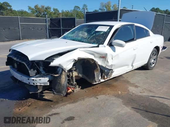✅ 2013 Dodge Charger Police • VIN: 2C3CDXATXDH711326 • Lot: 43466940. Listed on IAAI with 150,326 mi. Free auction sales archive from the USA and detailed vehicle history report at DreamBid. Image 2.