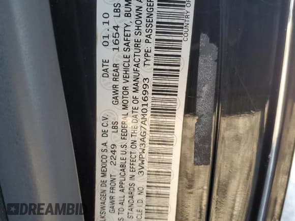 ✅ 2010 Volkswagen Beetle • VIN: 3VWPW3AG7AM016993 • Lot: 91231005. Listed on Copart with 133,603 mi. Free auction sales archive from the USA and detailed vehicle history report at DreamBid. Image 12.