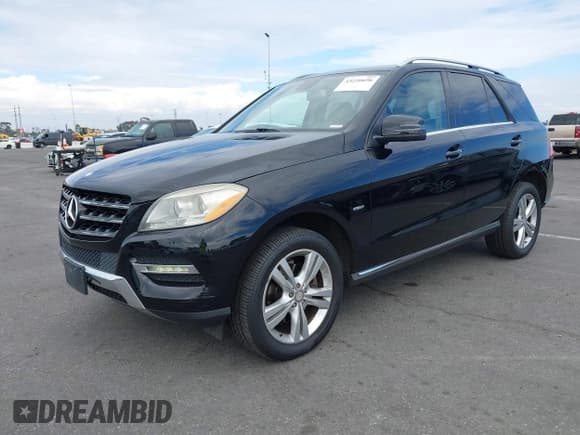 ✅ 2012 Mercedes-Benz M 350 • VIN: 4JGDA5HB7CA003697 • Lot: 43250696. Listed on IAAI with 170,037 mi. Free auction sales archive from the USA and detailed vehicle history report at DreamBid. Image 2.