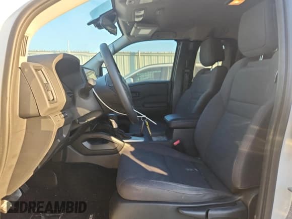 ✅ 2025 Nissan Frontier S • VIN: 1N6ED1CL7SN619526 • Лот: 86615325. Опубликован ранее на Copart с пробегом 8 762 миль. Бесплатный доступ к архиву аукционных продаж из США и подробный отчёт об истории автомобиля на DreamBid. Изображение 7.