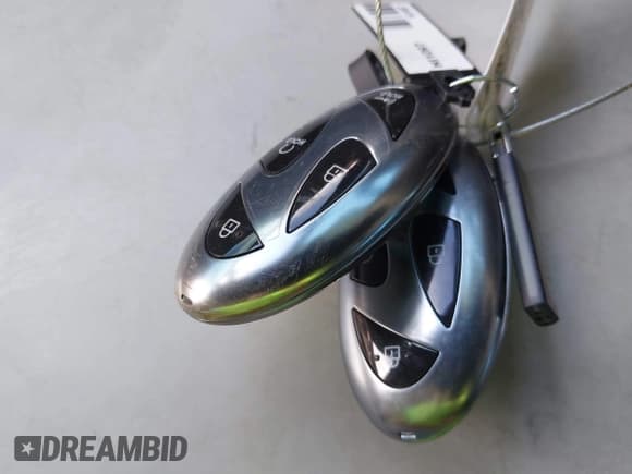 ✅ 2024 Hyundai Elantra SEL • VIN: KMHLS4DGXRU673207 • Lot: 42087829. Listed on IAAI with 4,395 mi. Free auction sales archive from the USA and detailed vehicle history report at DreamBid. Image 11.