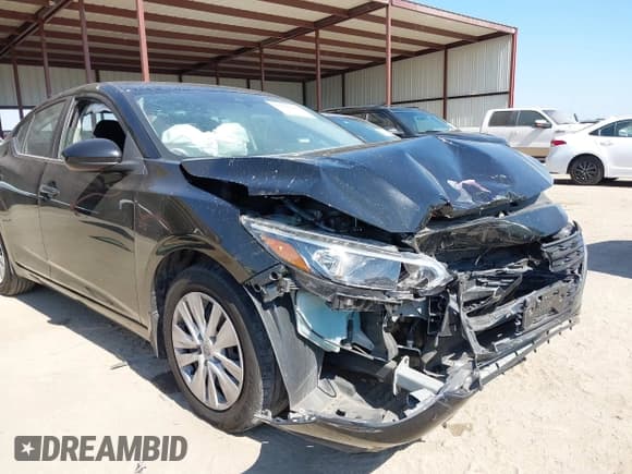 ✅ 2024 Nissan Sentra S • VIN: 3N1AB8BV4RY239921 • Lot: 43481609. Listed on IAAI with 29,320 mi. Free auction sales archive from the USA and detailed vehicle history report at DreamBid. Image 6.