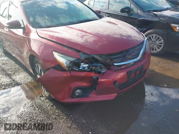 ✅ 2016 Nissan Altima SR • VIN: 1N4AL3AP4GC270629 • Lot: 42891090. Wystawiony na IAAI z przebiegiem 159 738 mil. Bezpłatny archiwum sprzedaży aukcyjnych z USA i szczegółowy raport historii pojazdu na DreamBid. Zdjęcie 6.